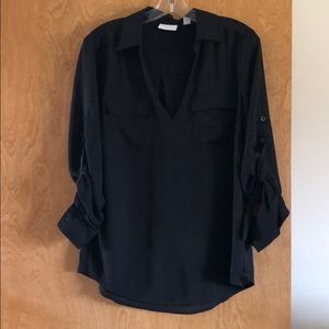 Light weight black 3/4 button down